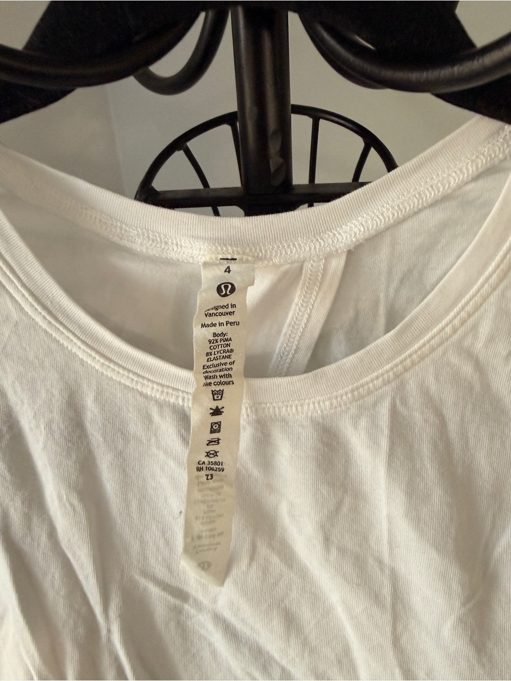 lululemon athletica White Women's Racerback Tank size 4 - Picture 2 of 6